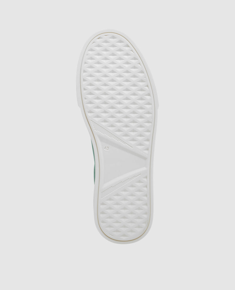 Travis S1 - Vert