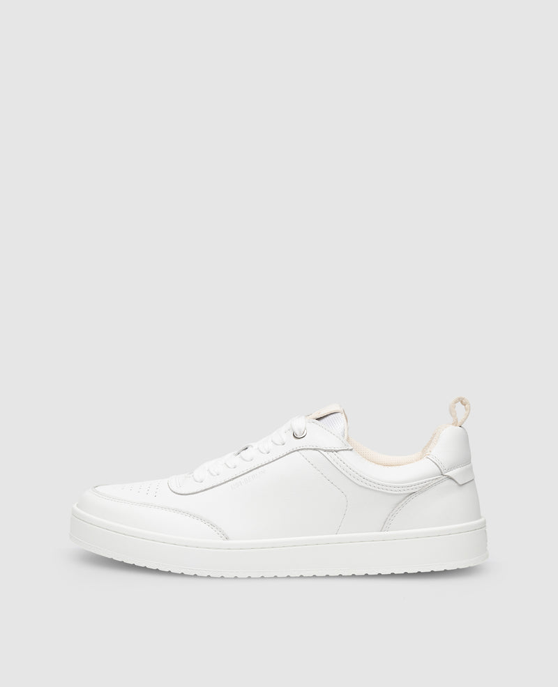 Court M AB - Blanc